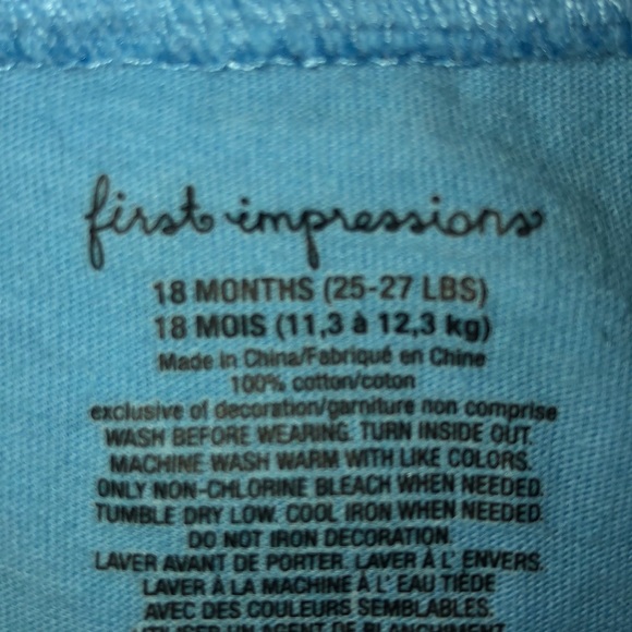 18mo First Impression short set - Picture 3 of 4